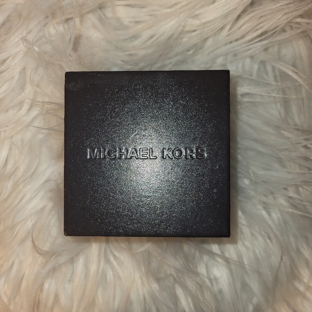 BEAUTIFUL RETIRED AUTHENTIC Women's Michael Kors Darci Watch Gold Tone🧊 - Picture 10 of 10